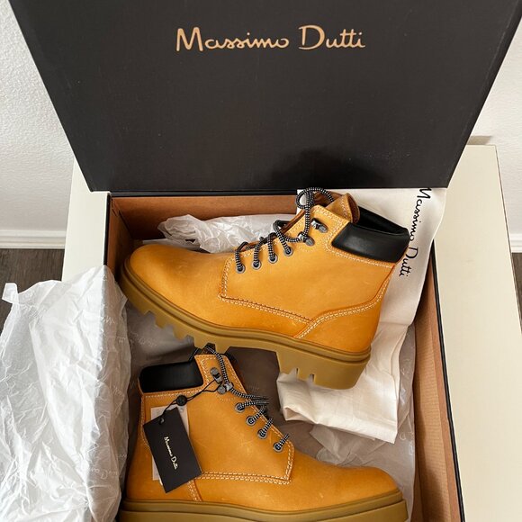 Massimo Dutti Womens Lace-Up Ankle Boots Size US 8 EUR 39 NEW with box - Picture 1 of 14